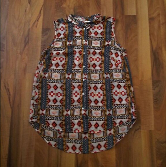 H&M Button Front Sleeveless Shirt Size US 8 (Medium) - Picture 1 of 8